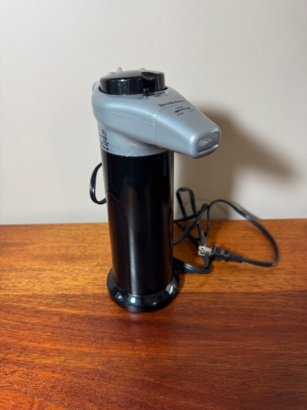 Brookstone Gel & Lather Heating System Shaving Cream Warmer Model BSHL1 - tested